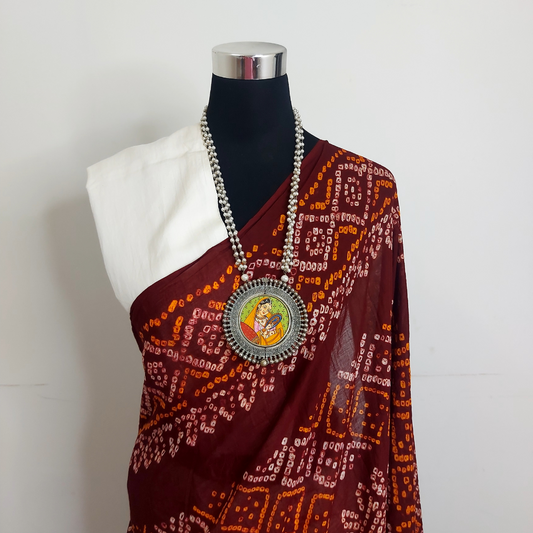 IkBandh - WHITE MAROON IKKAT BANDHANI SAREE