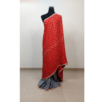 IkBandh - GRAY RED IKKAT BANDHANI SAREE