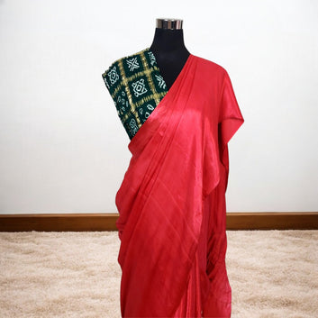 Pink (Rani) Plain Saree With Zari Border