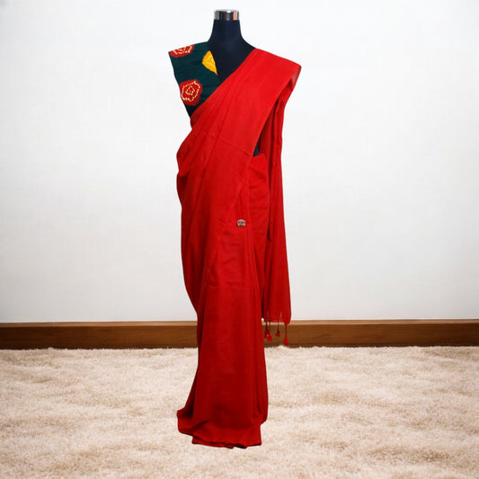 Bandhavi - Red Cotton Plain Saree with Bandhani Blouse Piece