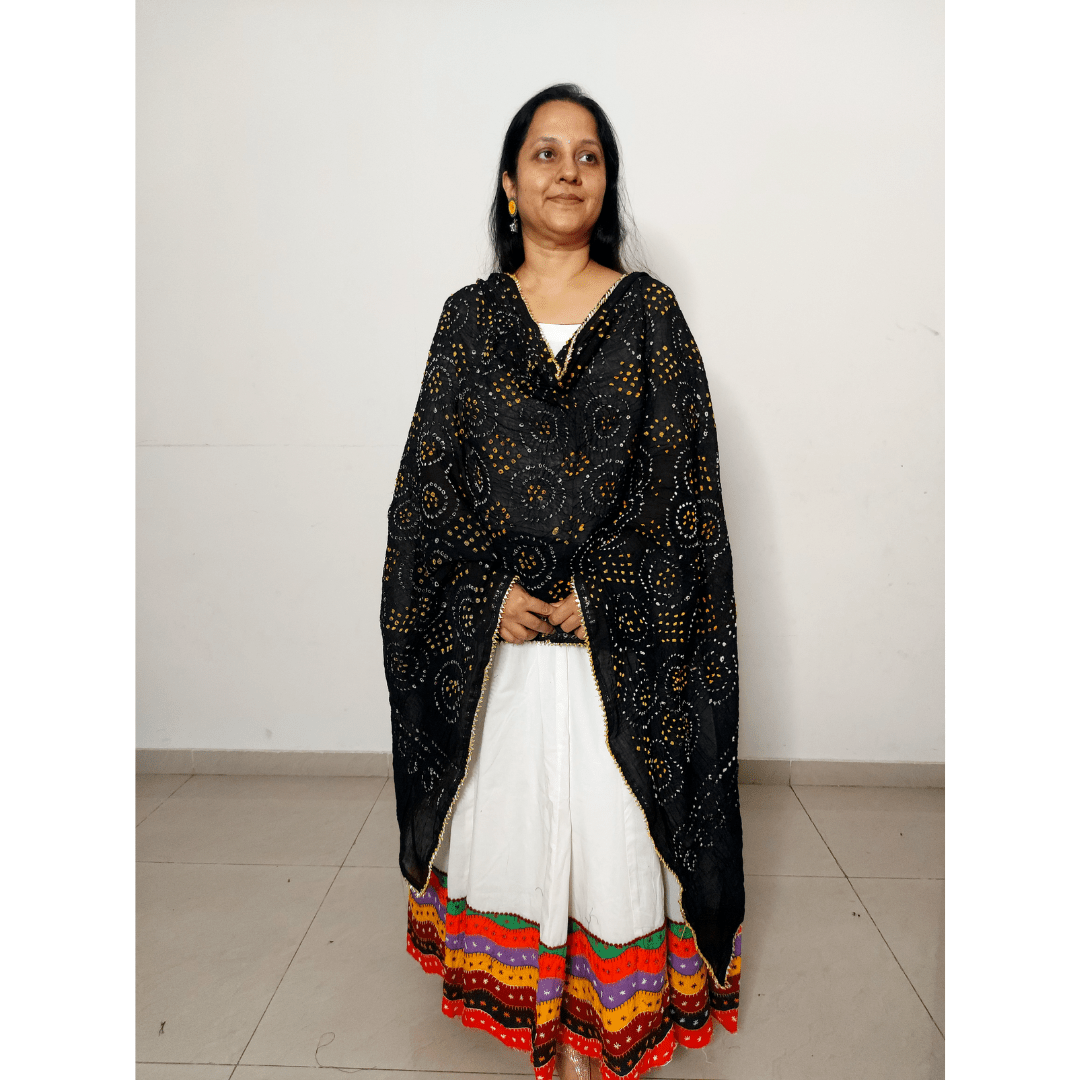 Cotton Bandhani Dupatta Gol Chakkar Design Black – Handmade Bandhani Saree in Gajji/Modal Silk | Aj Designs