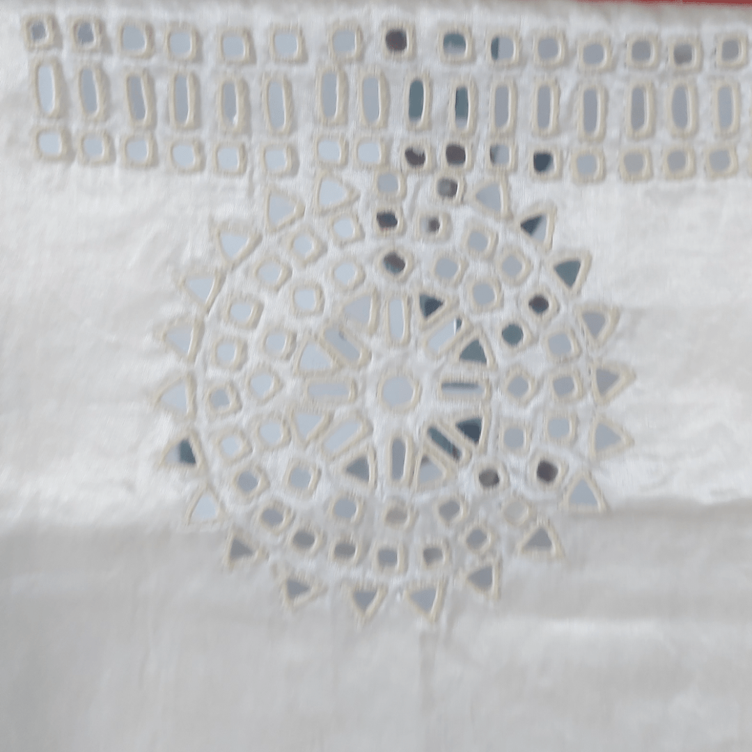 Mashru Heavy Mirror Work Blouse Piece - White – Handmade Bandhani Saree in Gajji/Modal Silk | Aj Designs