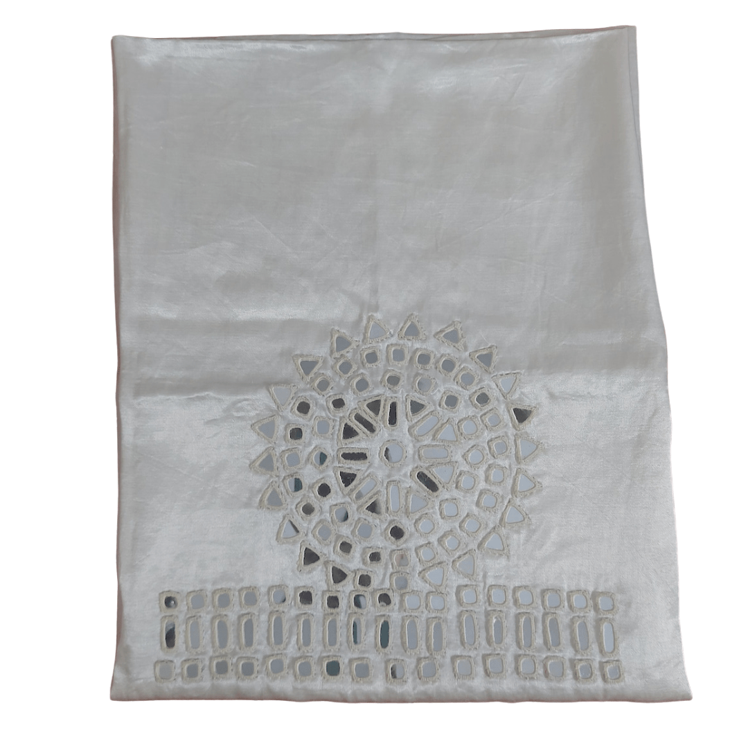 Mashru Heavy Mirror Work Blouse Piece - White – Handmade Bandhani Saree in Gajji/Modal Silk | Aj Designs
