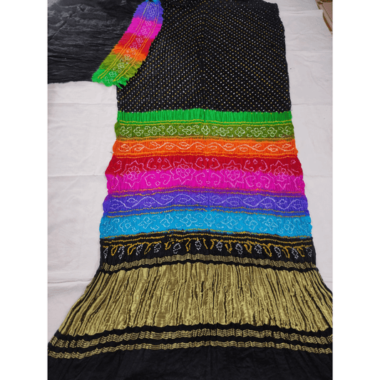 Pure Gajji Silk Multi Pallu Bandhani Saree With Zari Border