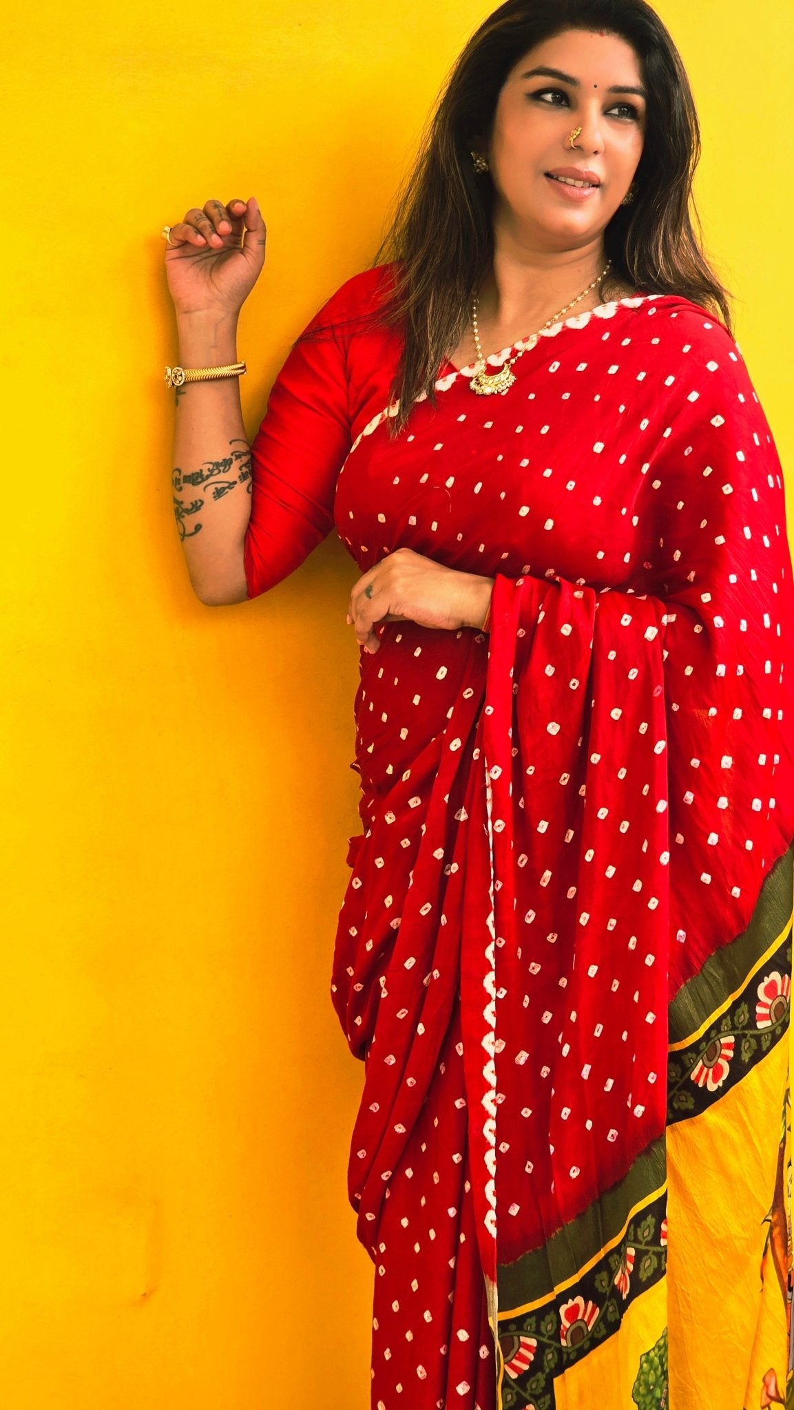 RED PICHWAI BANDHANI SAREE – Handmade Bandhani Saree in Gajji/Modal Silk | Aj Designs