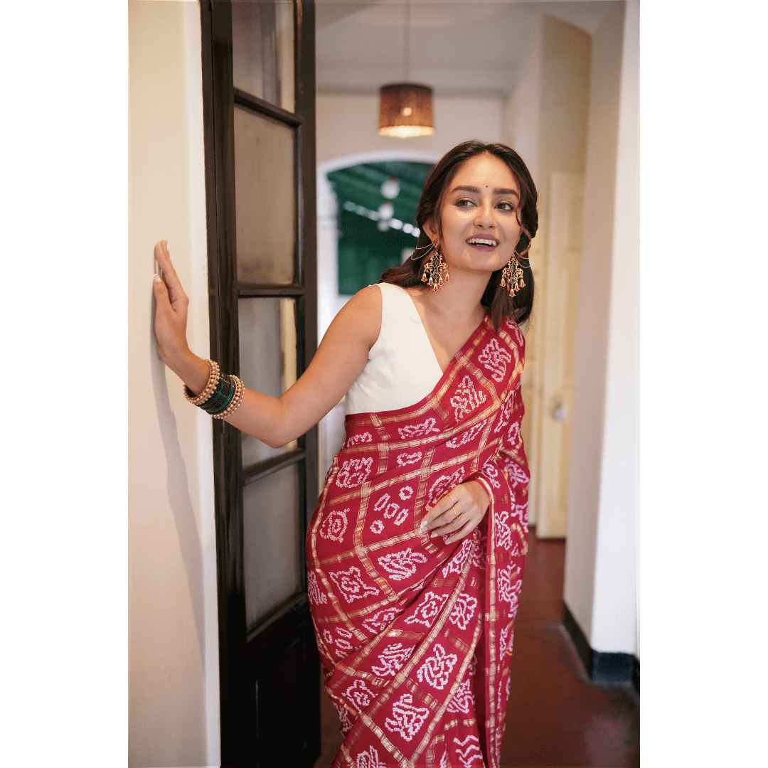 Red Gajji Silk Gharchola Bandhani Saree With Figure Bandhani Design